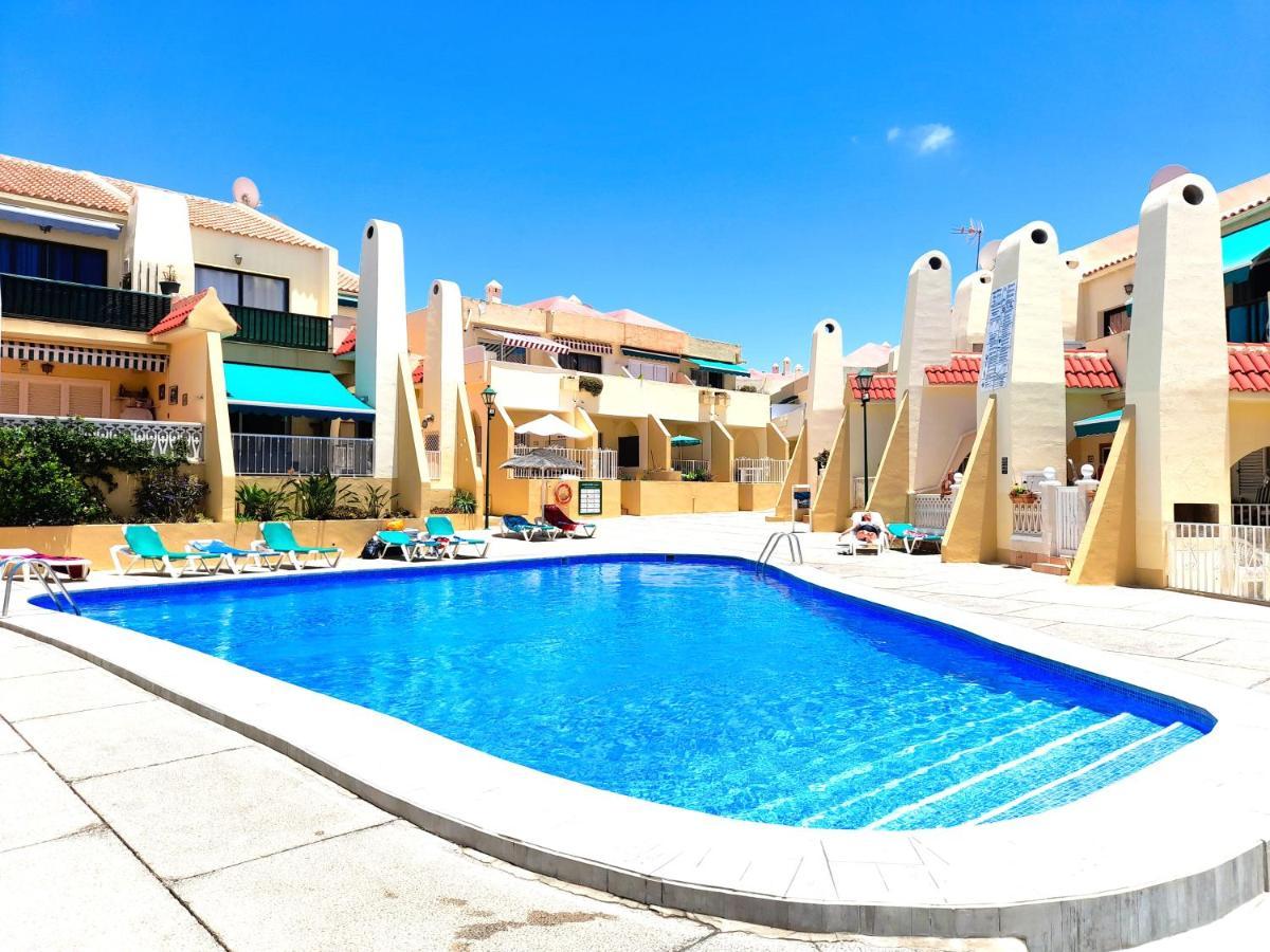 Studio,1255675294:JPEG