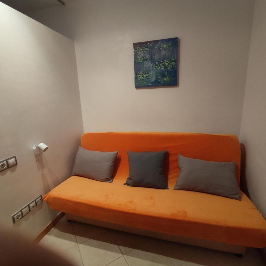 Two-Bedroom Apartment,1257049453:JPEG
