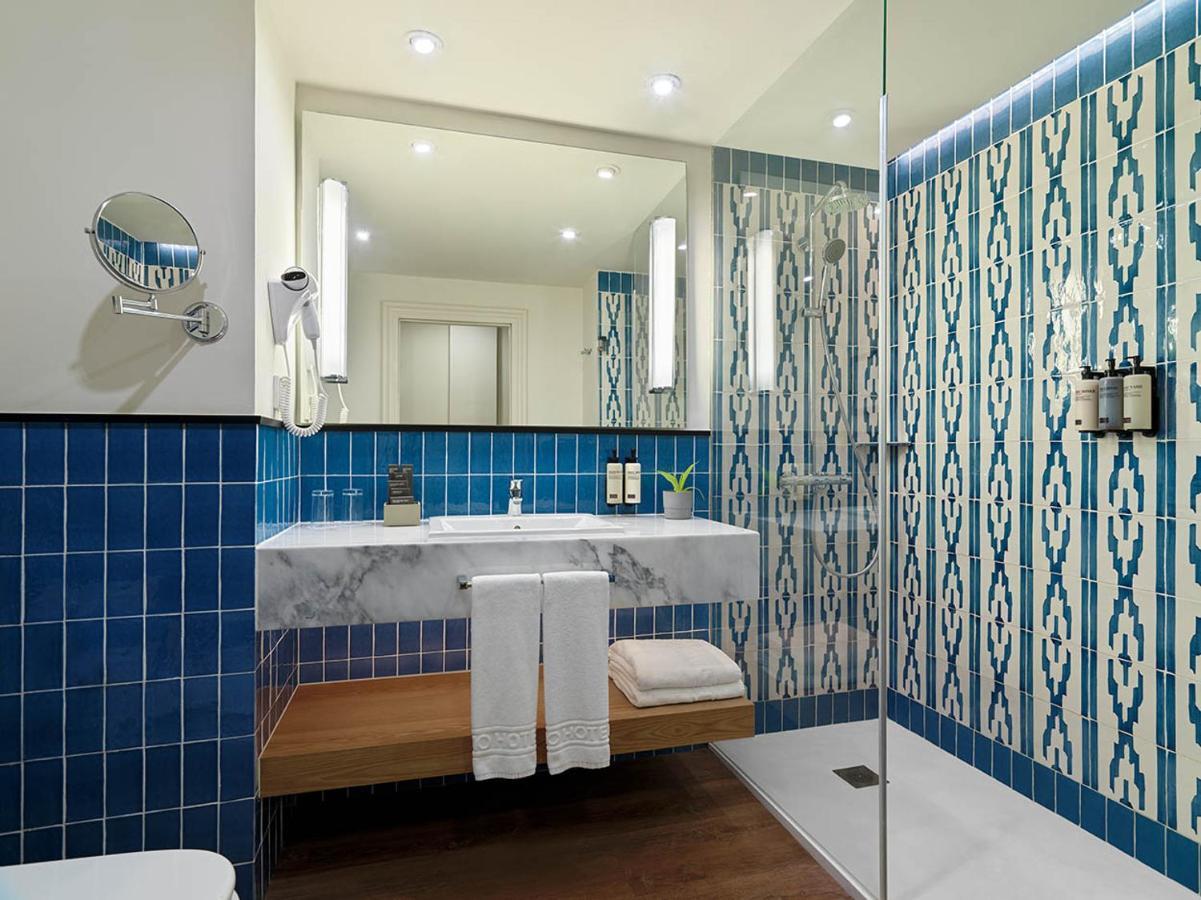Superior Double Room (3 Adults)