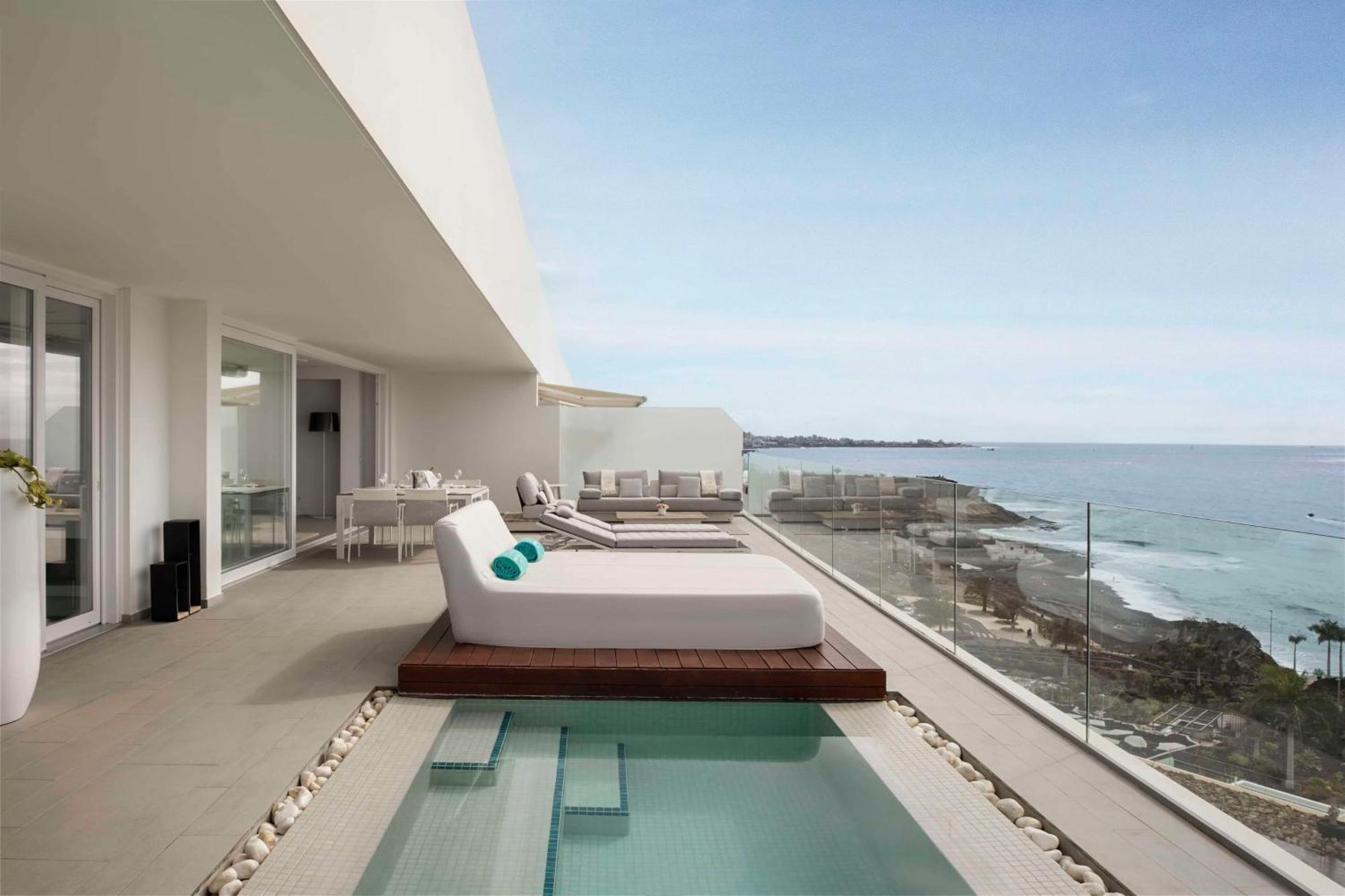 Two-Bedroom Suite with Private Pool (4 Adults) - Penthouse