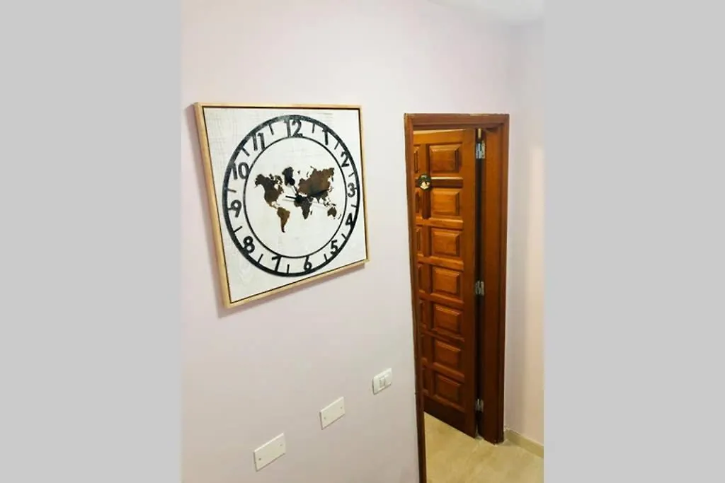 Stylish And Private 1 Bed Apartment In San Eugenio-1