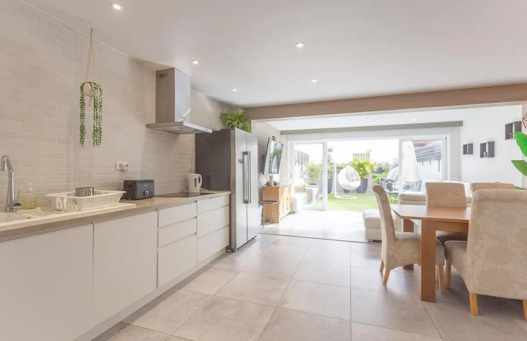 Modern 3 Bedroom Duplex Adeje City Center Wifi-1