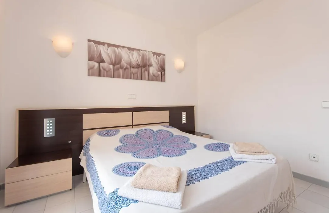 Yucca Park 20 - One Bed With Washing Machine-1