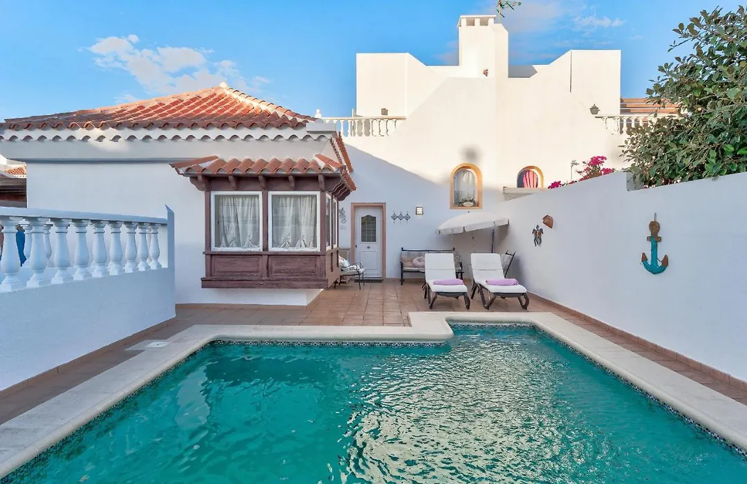 Marvelous holiday home - villa La Caleta-1