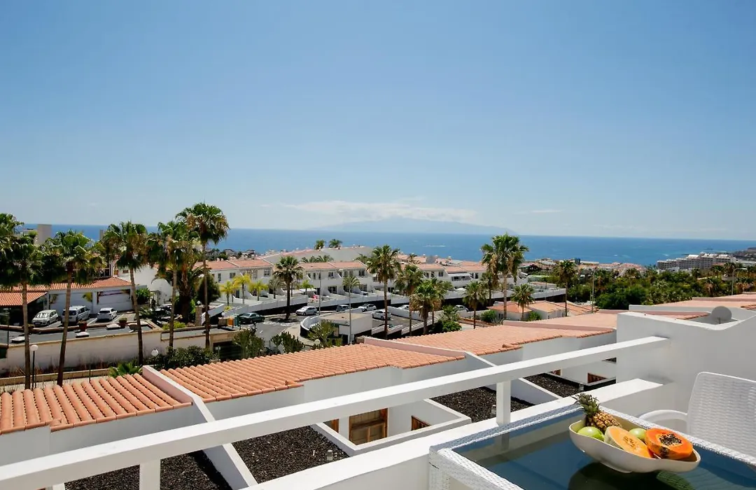 Studio With Sea View Island Village-1