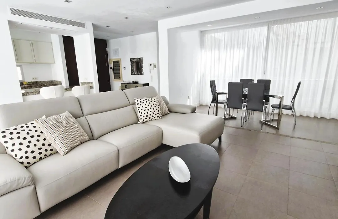Luxury Bkm In Playa Del Duque-1