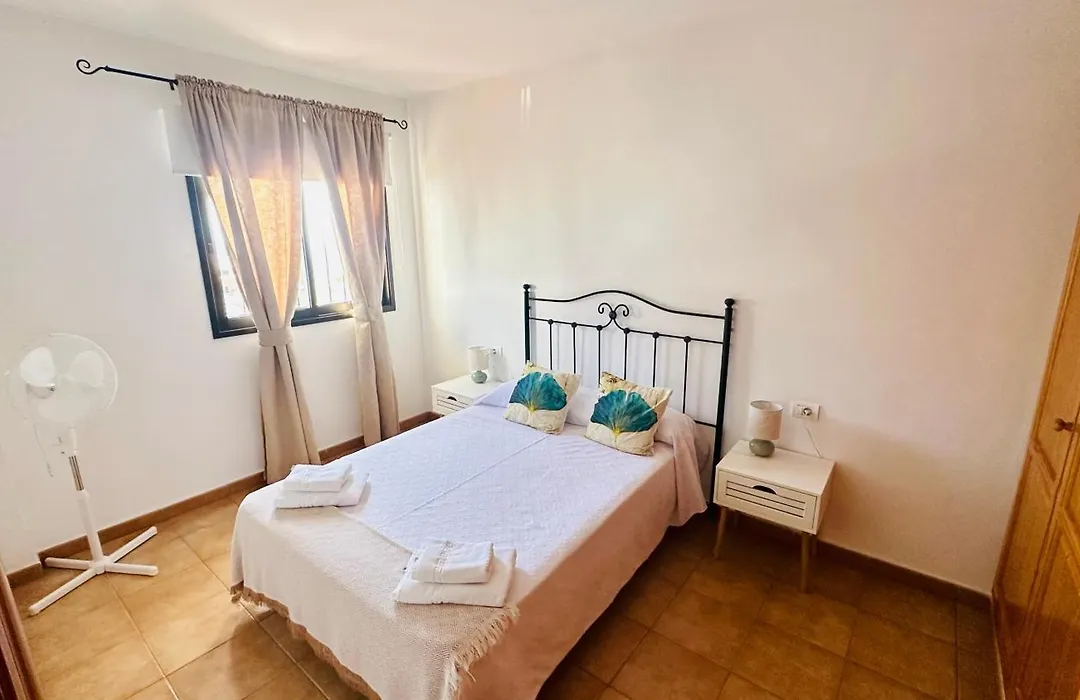 Apartamentos Ajabo Adeje-1
