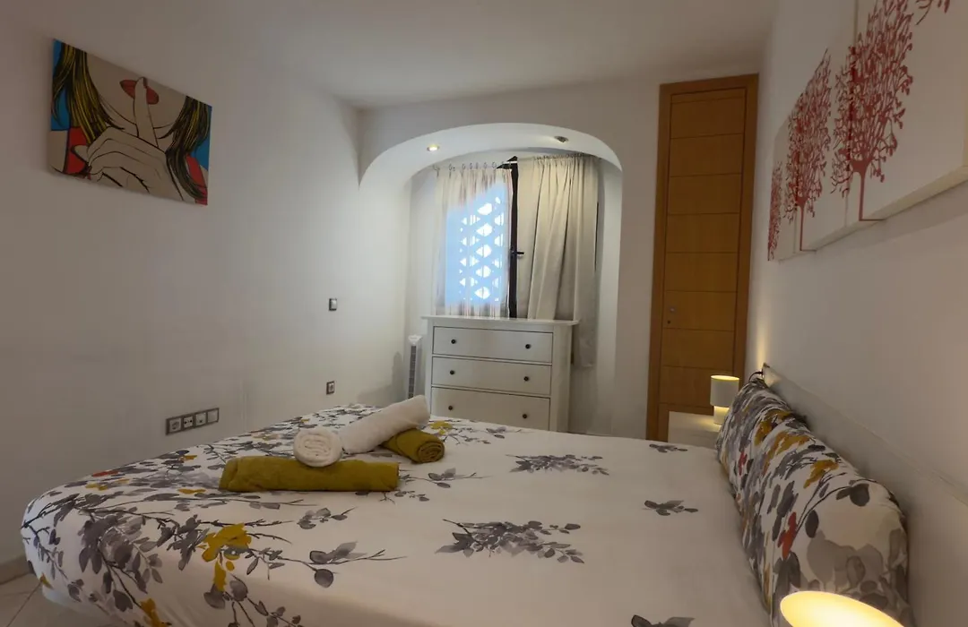 Adejeparadise25-B Duplex Views And Heatedpool-1