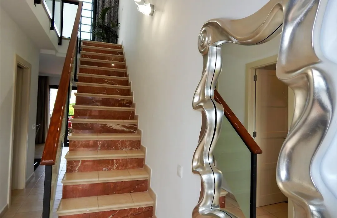 Modern Villa Close To The Sea-1