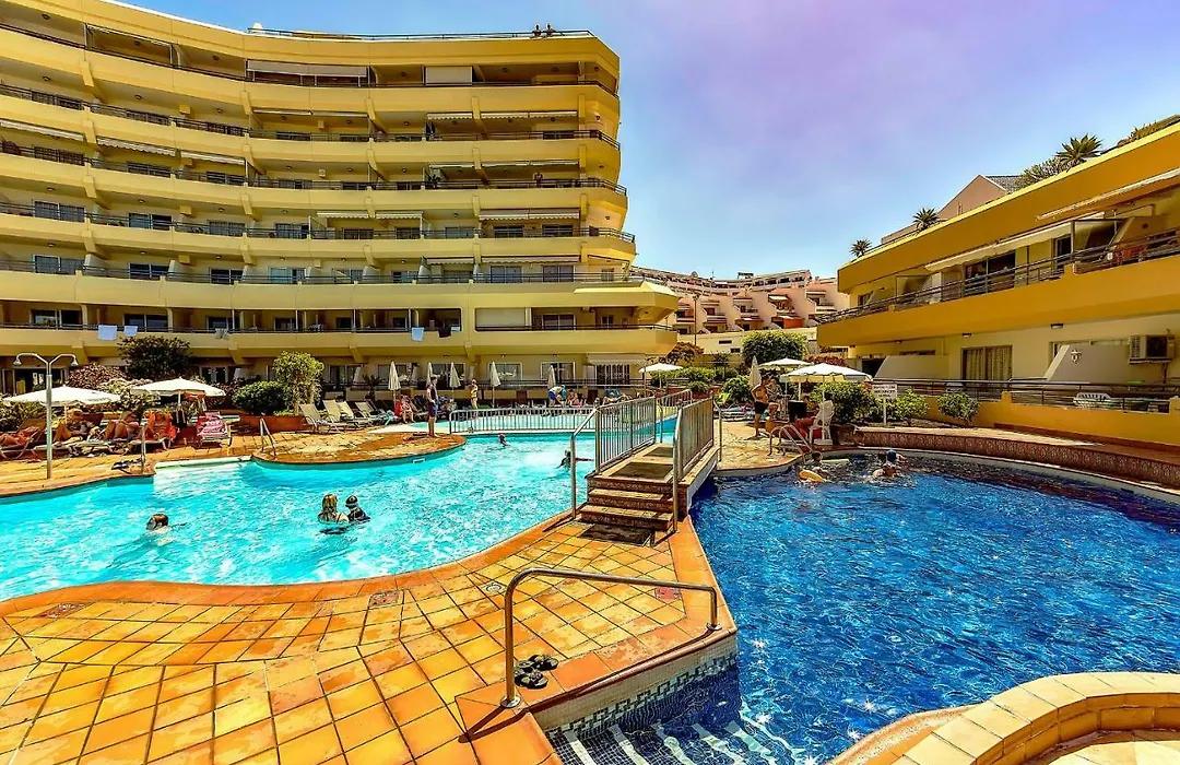 Santa Maria 2 Bedrooms-1