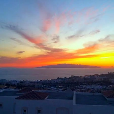 Casa Vista Y Jardin En Costa Adeje-2