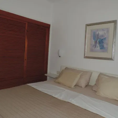 Apartment-Hotel Altamira-3