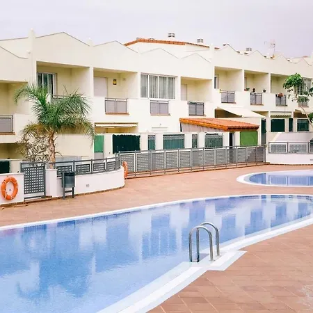 Oasis-Family Townhouse-2