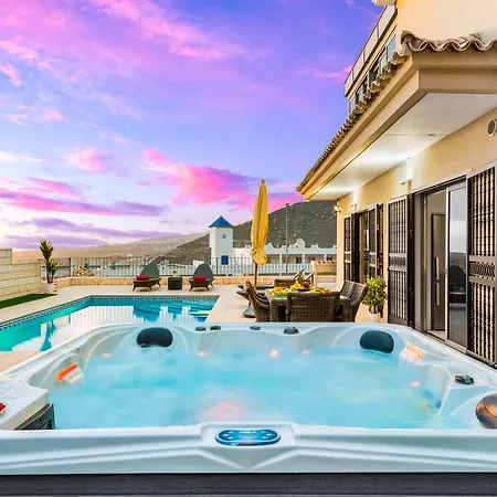 Torviscas Sunset Villa 4 Rooms With Air-Conditioning & Private Jacuzzi-2