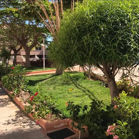 Oasis Del Duque Apartment-2
