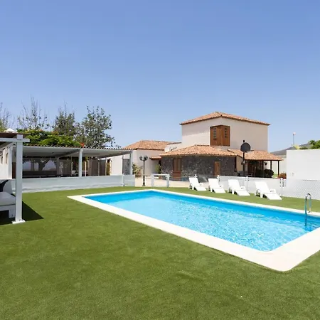 Casa La Rueda With Pool-2