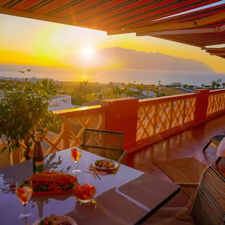Paradise Seaview Apartment-2