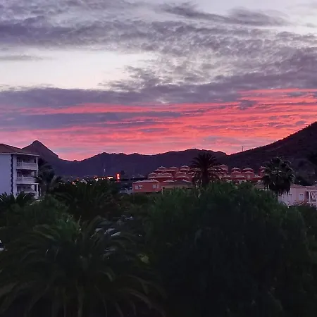Sunset - 2 Bedroom Apartment-3