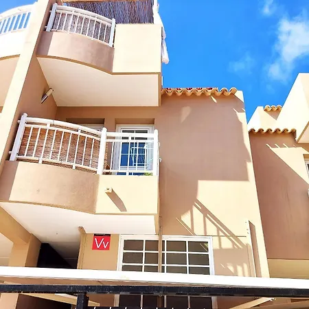Cheap Studio, Wifi Free Adeje House-2