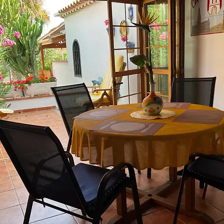 Cactus'S House, 150 M Beach, 1 Bdr, 4 Guests, Wifi, Netflix,-2