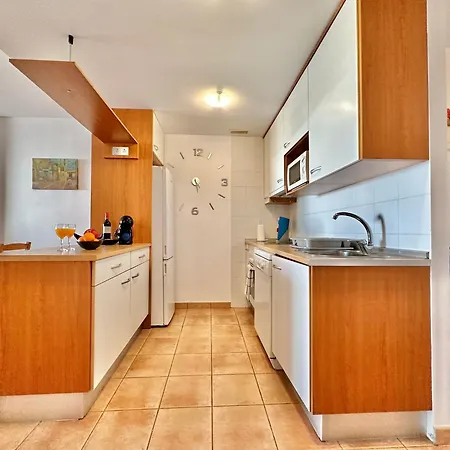 Black Rock Apartment-3
