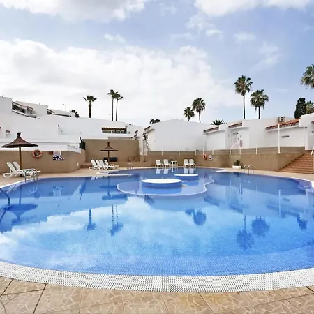 Child-Friendly, 3-Bedroom Apartment With Garden Near The Aqualand-2