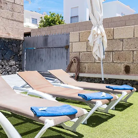 Cozy villa in Madroñal de Fañabe with large private pool-3