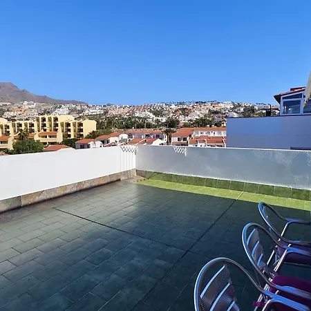 Spacious Penthouse Palmeras Ocean View 300 M To The Beach-3