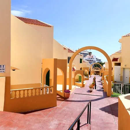 Excelent Location 5 Min To The Beach-2