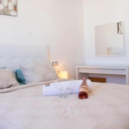 Suite Adeje Paradise With Private Jacuzzi-2