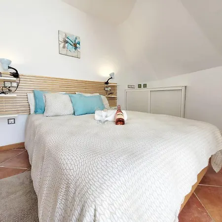 Suite Adeje Paradise With Private Jacuzzi-3