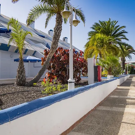 Apartamentos Puerto Colon Club-3