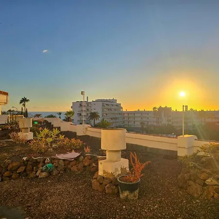 Aqua Sun Los Geranios by HelloApartments-3