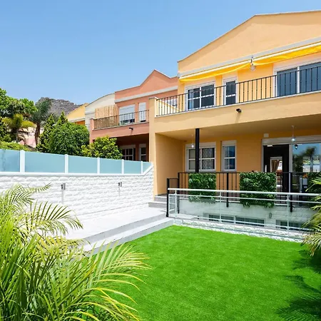 Modern 4 Bedroom Villa In Costa Adeje-3