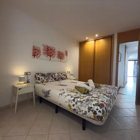 Adejeparadise25-B Duplex Views And Heatedpool-3