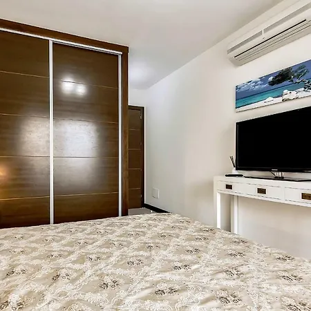 Doble Dream2 Bedroom Apartment-2