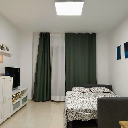 Apartamento "La Livenza" En El Centro De Adeje Con Garaje Privado-2