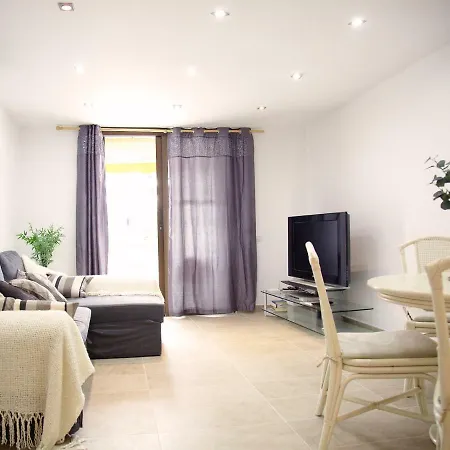 2 Min Walk To Beach - Private Solarium Bungalow-2